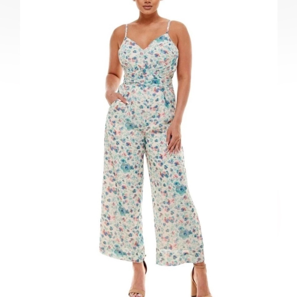Bebe Jumpsuit Tie Wrap Waist Wide Leg Floral Glitchy Cottagecore Femine Size M